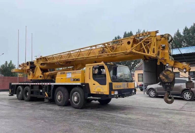 MOBILE CRANE TRAINING Riley Operator Skills Training Centre